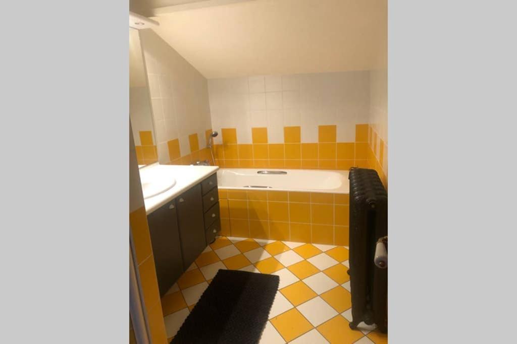 Domaine Des Pierres D Auvergne Flat Εξωτερικό φωτογραφία